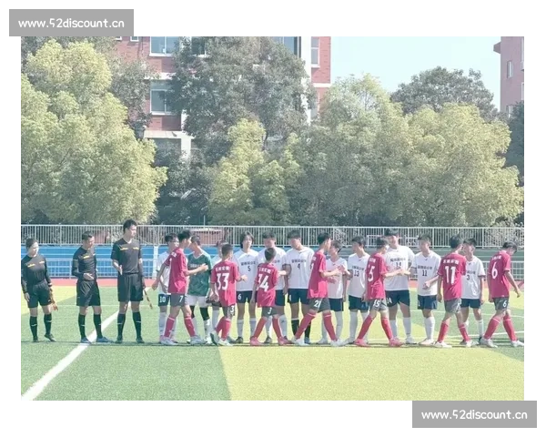 中国国家队奋力拼搏勇夺荣誉 展现足球实力再创辉煌